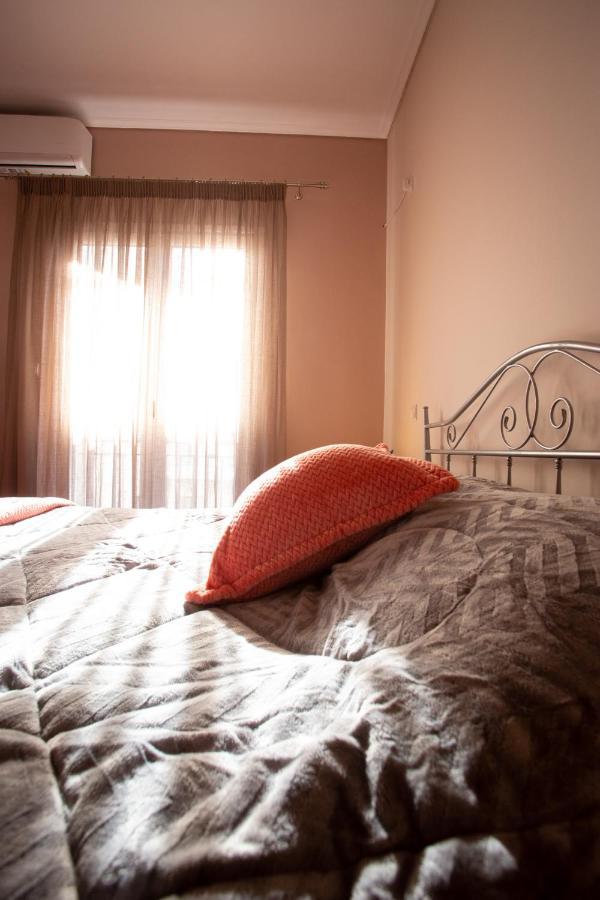 Efis Apartment Down Town Perfect Location Nafpaktos Bagian luar foto